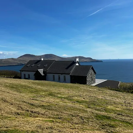 St Finian's Bay Hideaway Holiday home Ballynahow